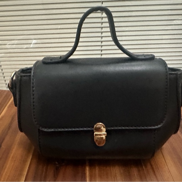 Isabelle Handbags - Isabelle Chic Black Vegan Leather Crossbody Bag with Gold Accents